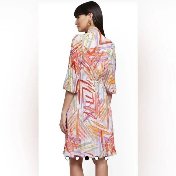 New York & Company Vibrant Patterned Balloon-Sleeve Pleated Dress - Picture 4 of 7